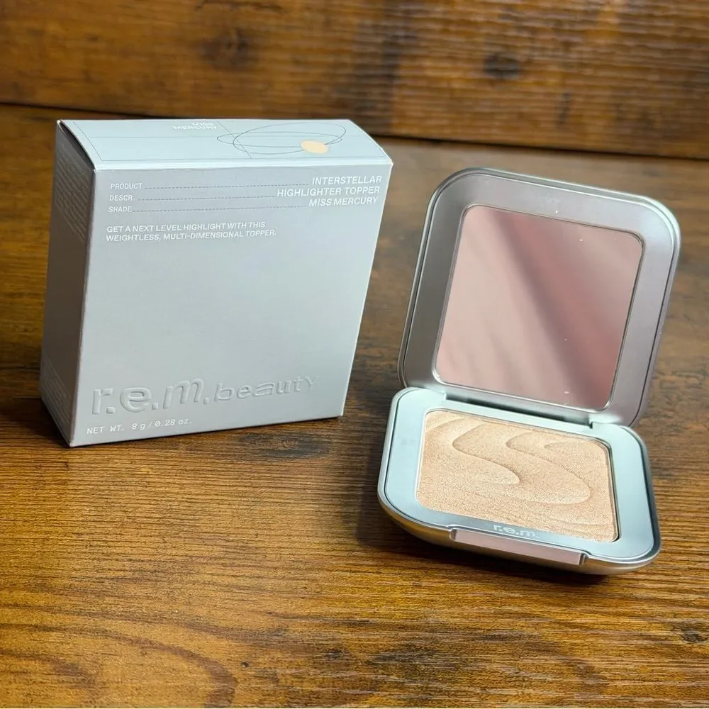 r.e.m. beauty Interstellar Highlighter Topper Miss Mercury 8g NIB
